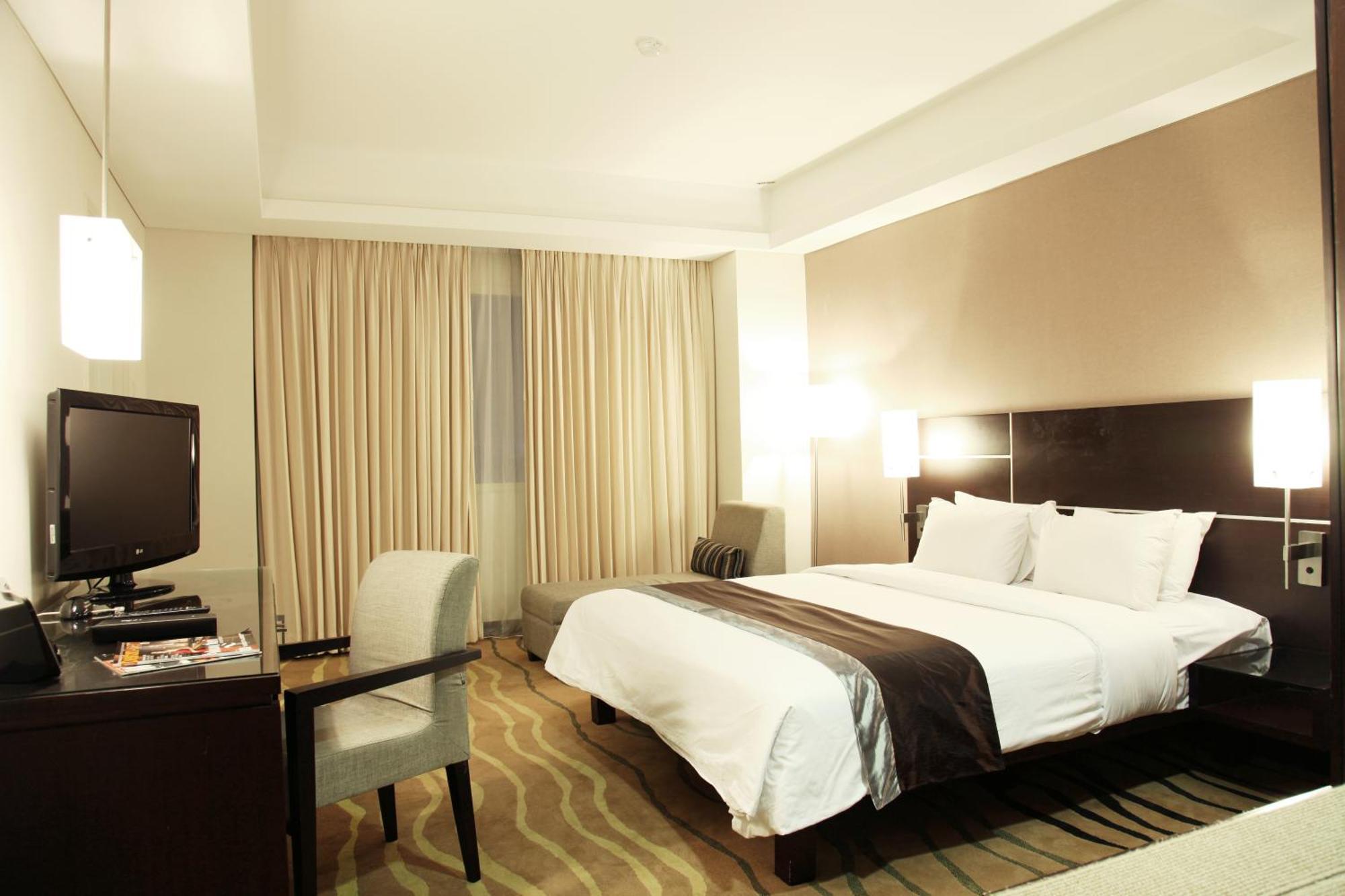 Java Paragon Hotel & Residences Surabaya Eksteriør billede